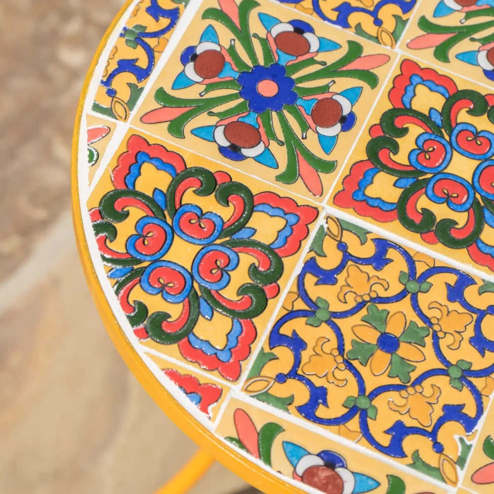 Hign-concerned Outdoor Side Table Anti Rust Metal Weather Resistant